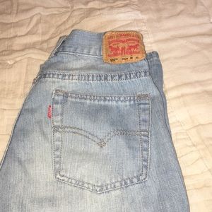 Levis mom jeans